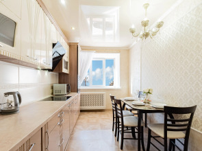 Апартаменты Петровские на А.Иванова 27