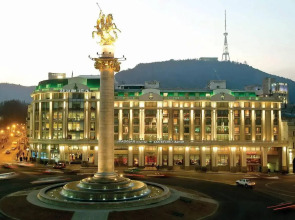 Отель Courtyard by Marriott Tbilisi