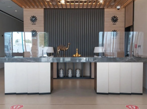 Отель Beach Walk