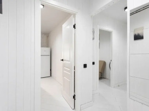 Апартаменты двухкомнатная квартира на Восстания 3-5