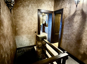 Квартира на Аланской, 25 "Пентхаус"