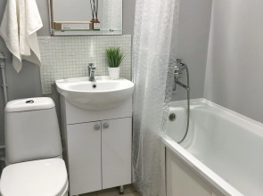 Квартира Апартаменты на Берегу Реки Рядом с Аэропортом