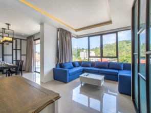 2 Spalni s Vidom na More Palm-C703 Capital Pro Apartments
