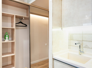 Квартира Vintage Haven Studio - Bohemian Style in Alliance Palace