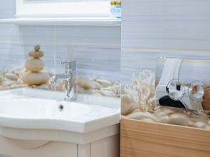 Апартаменты Lalapart Classic четырехместная 48 м в ЖК Лайнер