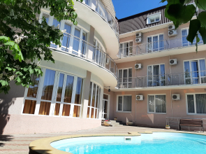 Lotos Hotel