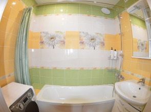 Апартаменты Уютная двушка на Верхней дуброве 2Б