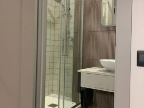 Квартира 2-комнатная уютная в центре в дизайнерском исполнении