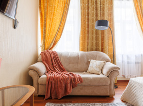 Апартаменты 2 спальни у Казанского собора 8 гостей