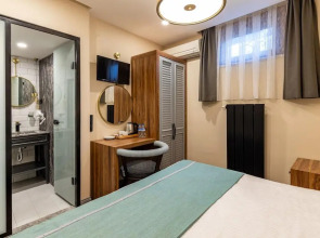 Отель Interstar