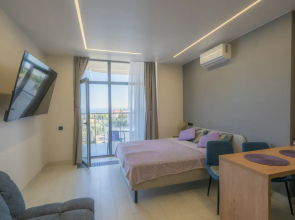 Apartamenty LS-Hi-Tech Emotion s vidom na more so 2 etazha Apartments