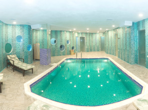 Отель Parkway Inn Hotel & Spa