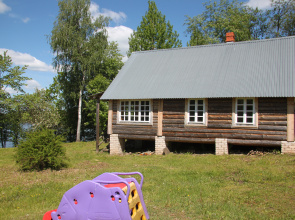 Izba U Ozera Hutor Pralische Bungalow