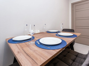 Апартаменты рядом с Парком Галицкого на улице имени Жлобы 139