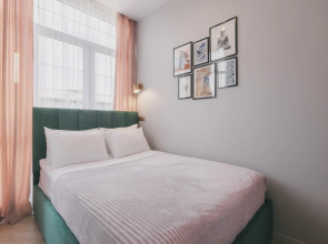 Red Apartments Art Layt Siti Goyya Apartments