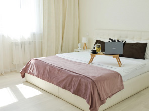 Квартира трехкомнатные Be Home на Седова