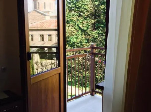 Отель Kiaraz Start