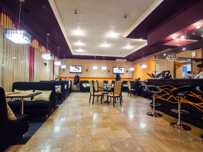 Отель Свит Холл