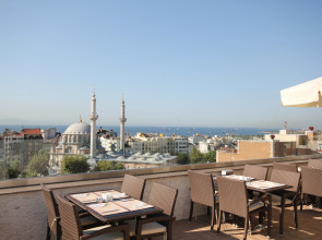 Отель Grand Washington