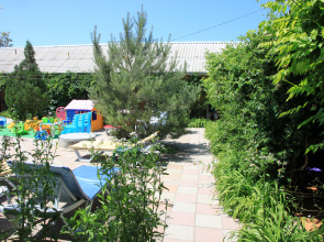 Solnechniy Dvorik Guest House