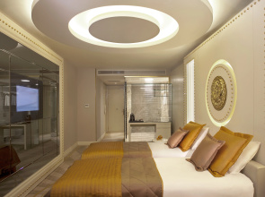 Sura Design Hotel and Suites 