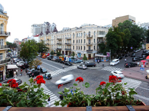 Royal Grand Hotel