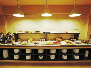 Отель Minotel Barsam Suites