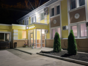 Отель Журавли