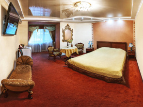 Гостиница Каштан