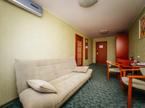 Отель Волга