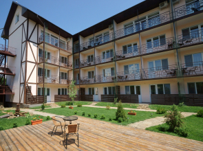 Leto Guest House