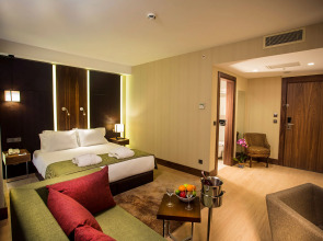 Ramada By Wyndham Istanbul Florya