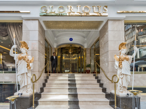Отель Glorious