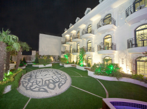 Sura Design Hotel and Suites 