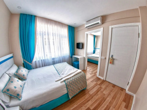 Отель Star Holiday