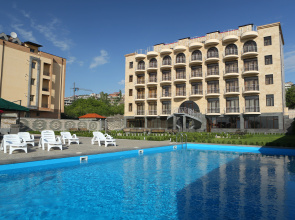 Nare Hotel