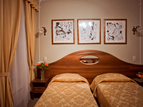 Отель Старая Вена