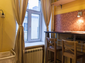 Old Flat in Ligovsky 55 Living Quarters