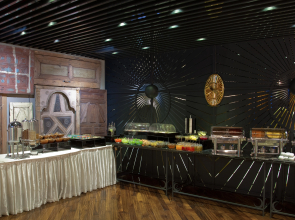 Sura Design Hotel and Suites 