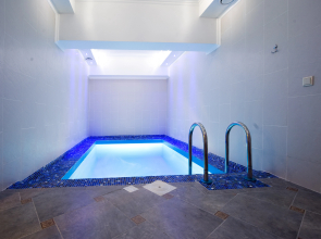 Отель Журавли