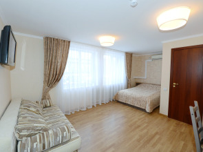 Отель Астра