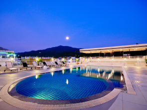 The ASHLEE Plaza Patong Hotel & Spa