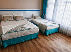 Отель Star Holiday
