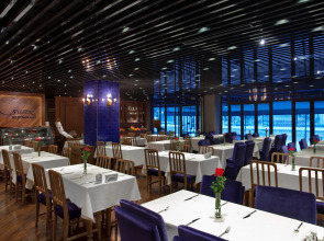 Sura Design Hotel and Suites 