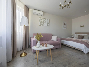 Апартаменты Квартира с видом на Волгу. ул.Карла Маркса 62. м.Стрелка. Сова-Дом