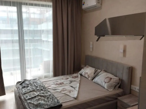 Studiya v Dvukh Shagakh ot Morya Apartments
