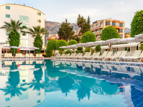 Отель Armas Beach