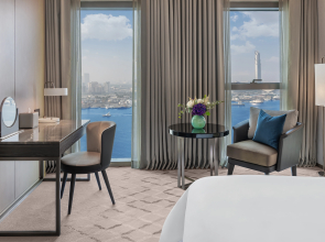 Address Grand Creek Harbour Hotel