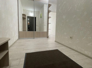 Апартаменты 1 Комнатные Возле Роял Парка