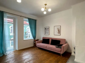 Апартаменты Стильные 2х-комнатные на Театральной с Шикарным Видом